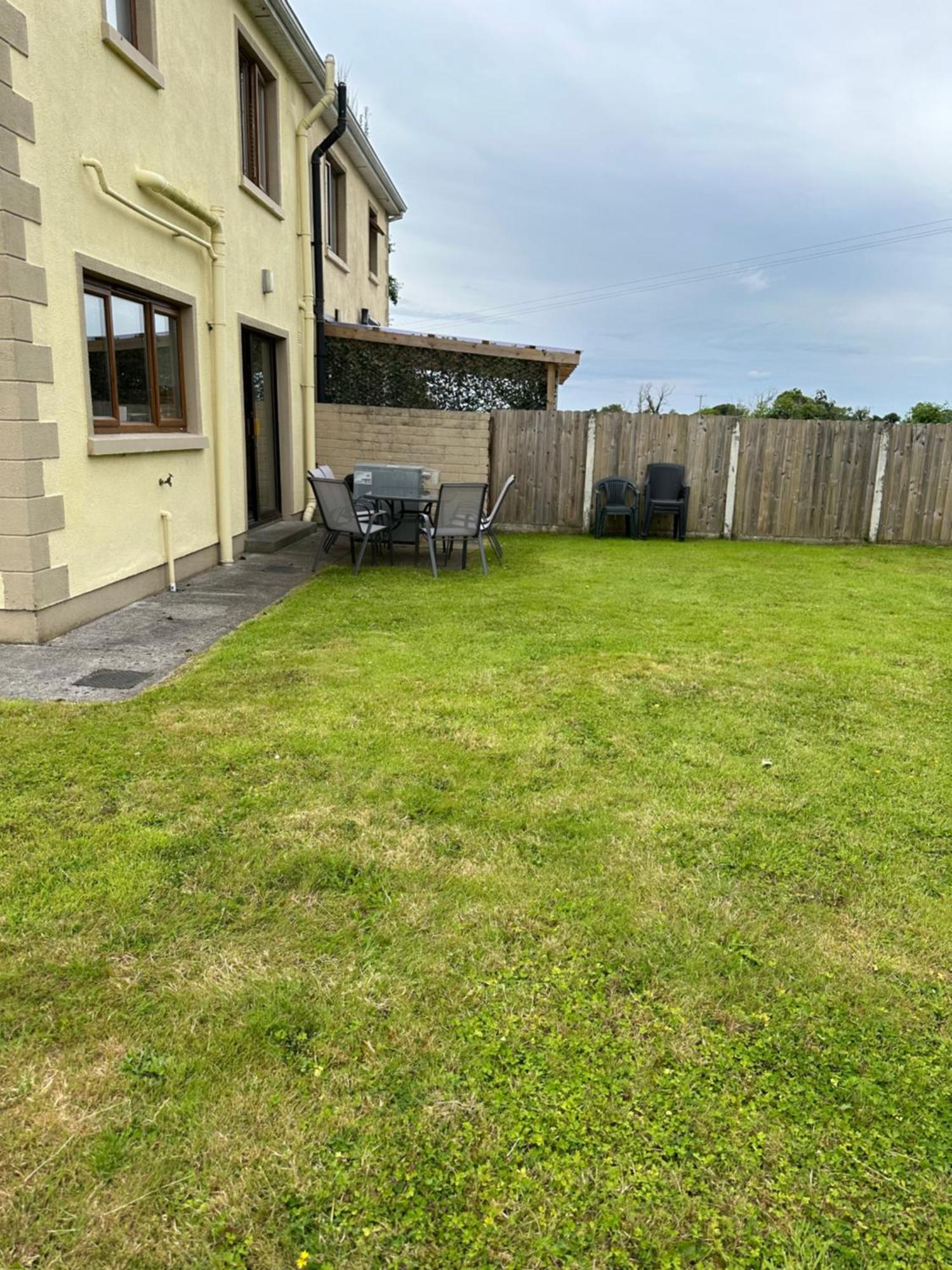 Home Near The River Shannon Rooskey Exterior foto