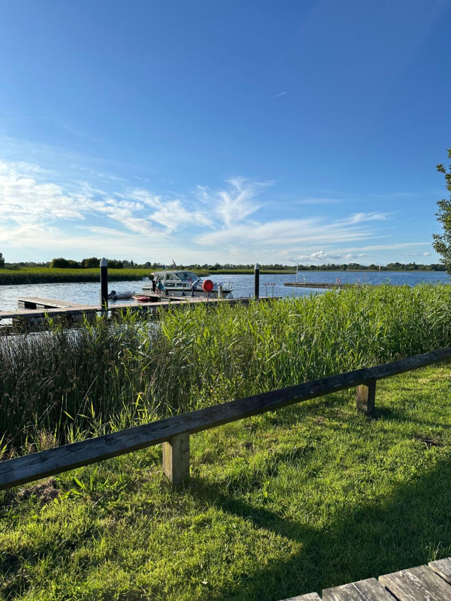 Home Near The River Shannon Rooskey Exterior foto